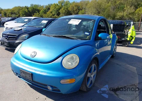 2004 Volkswagen New Beetle Coupe from USA, damaged, VIN 3VWGK31C54M422364